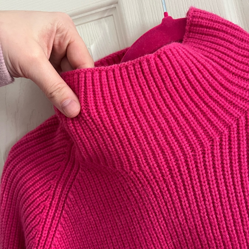 Pink Ribbed Women's Sweater - Picture 5 of 5